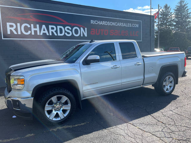 2015 GMC Sierra 1500 SLE 4WD photo