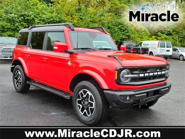 2022 Ford Bronco 4 Door Outer Banks 4WD photo