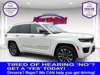 2022 Jeep Grand Cherokee Overland 4WD photo