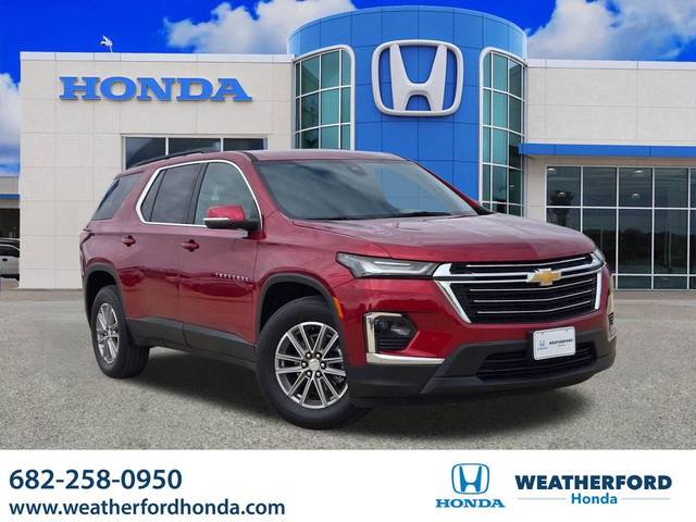 2023 Chevrolet Traverse LT Leather AWD photo