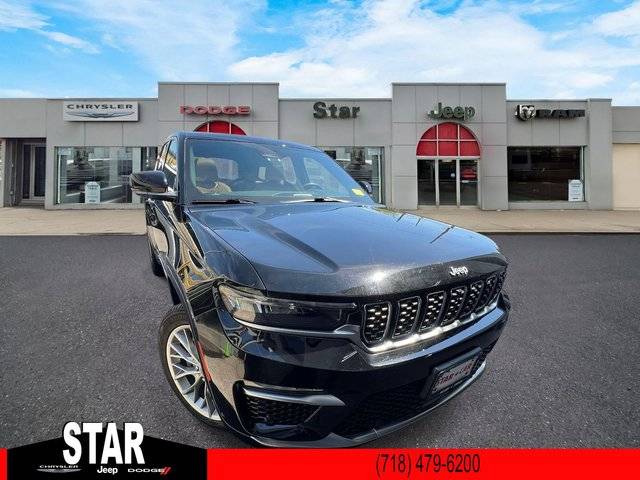 2022 Jeep Grand Cherokee Summit 4WD photo