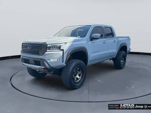 2023 Nissan Frontier PRO-4X 4WD photo