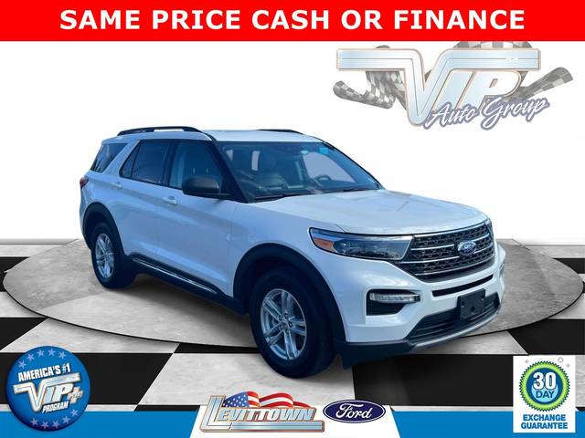 2022 Ford Explorer XLT 4WD photo