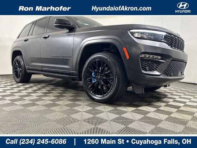 2022 Jeep Grand Cherokee Summit 4WD photo