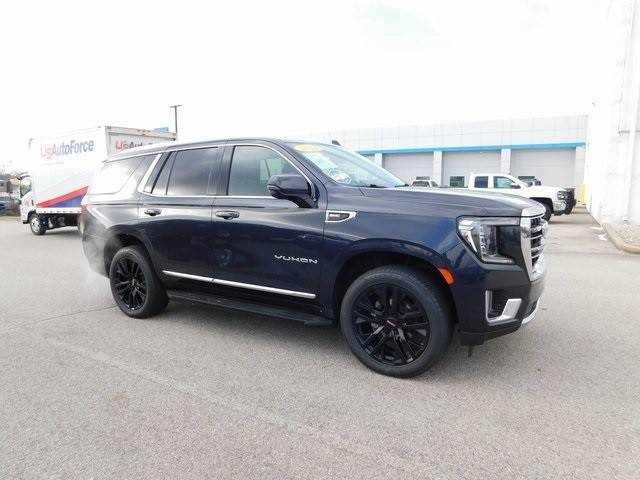 2023 GMC Yukon SLT 4WD photo