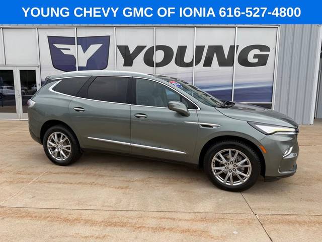 2023 Buick Enclave Essence AWD photo