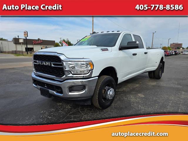2022 Ram 3500 Tradesman 4WD photo