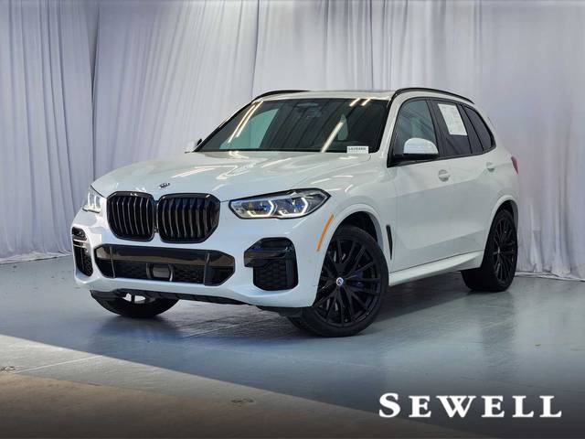 2023 BMW X5 M50i AWD photo