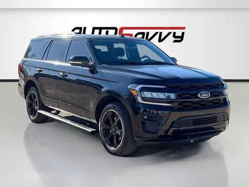 2022 Ford Expedition Limited RWD photo