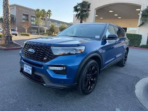 2022 Ford Explorer ST 4WD photo