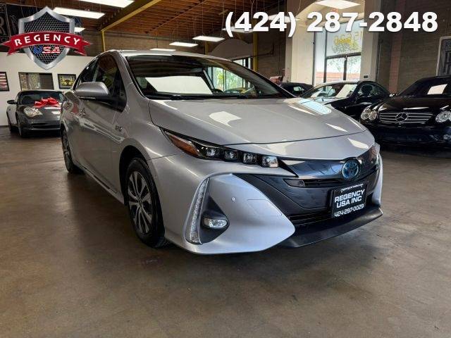2022 Toyota Prius Prime Limited FWD photo