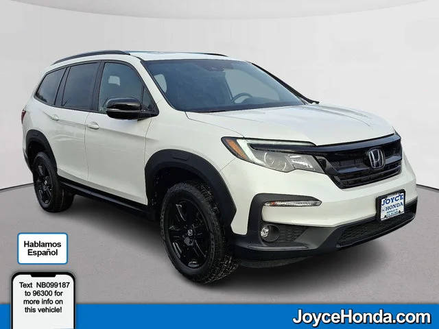 2022 Honda Pilot TrailSport AWD photo