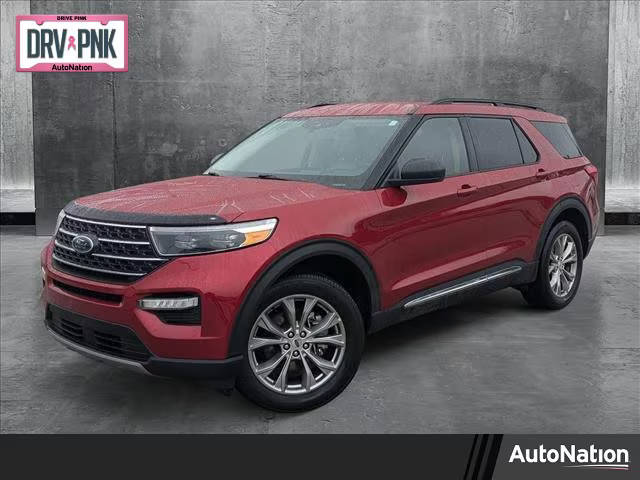 2022 Ford Explorer XLT 4WD photo