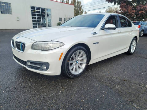 2015 BMW 5 Series 535i RWD photo