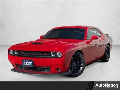 2022 Dodge Challenger R/T Scat Pack RWD photo