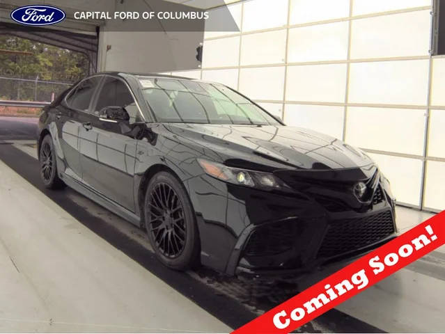 2023 Toyota Camry SE FWD photo