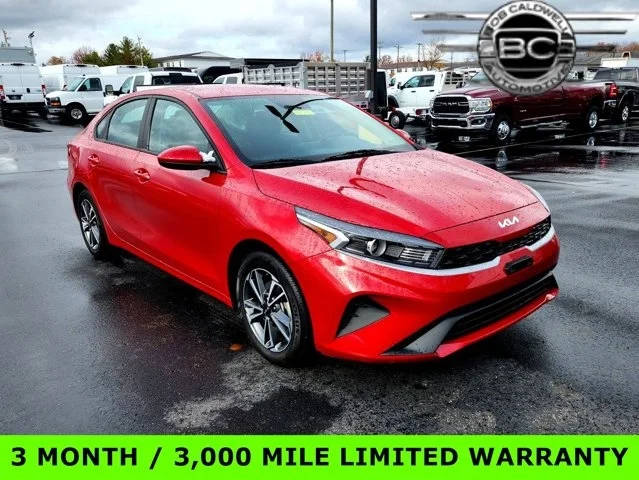 2023 Kia Forte LXS FWD photo