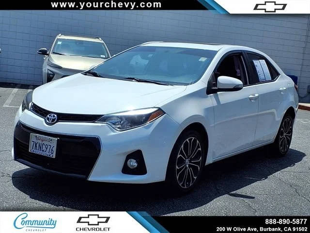 2015 Toyota Corolla L FWD photo