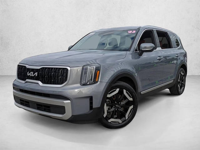 2023 Kia Telluride EX FWD photo