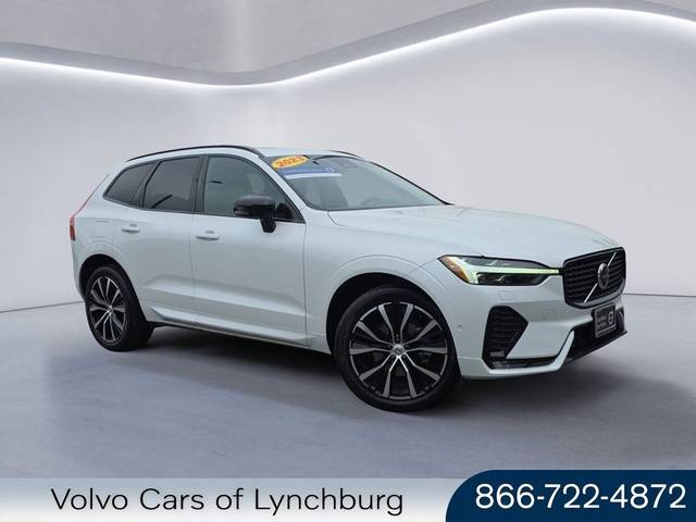 2023 Volvo XC60 Plus Dark Theme AWD photo