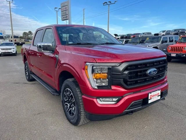 2022 Ford F-150 XLT 4WD photo