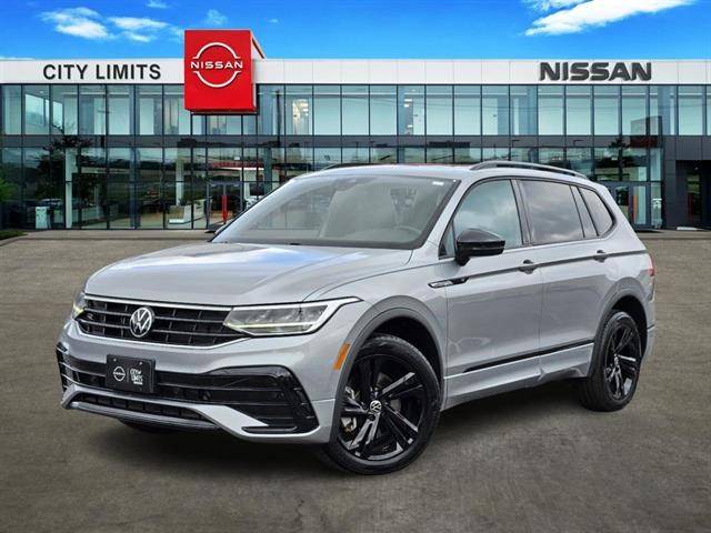 2023 Volkswagen Tiguan SE R-Line Black AWD photo