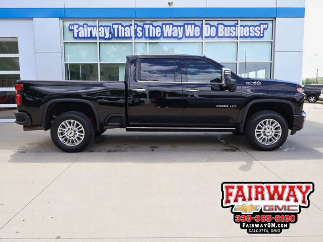 2023 Chevrolet Silverado 3500HD High Country 4WD photo
