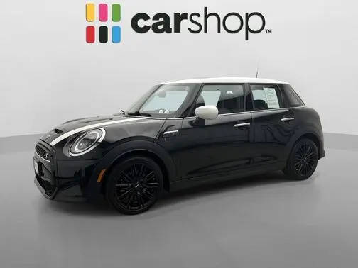2023 MINI Hardtop 4 Door Cooper S FWD photo