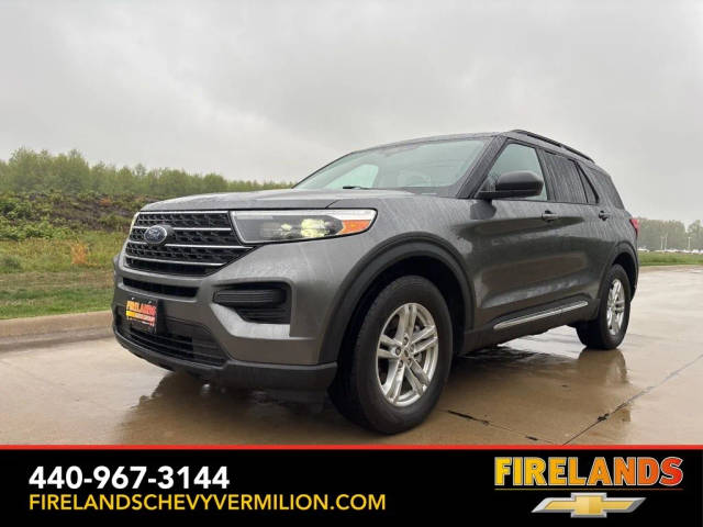 2022 Ford Explorer XLT 4WD photo