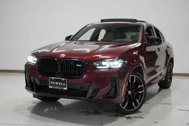 2023 BMW X4 M40i AWD photo