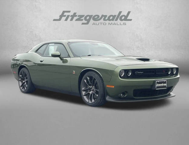 2022 Dodge Challenger R/T Scat Pack RWD photo