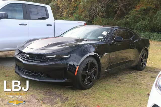 2019 Chevrolet Camaro 1LT RWD photo