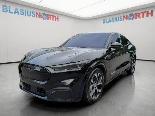 2022 Ford Mustang Mach-E Premium AWD photo