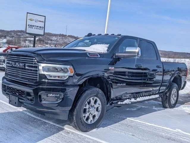 2022 Ram 2500 Laramie 4WD photo