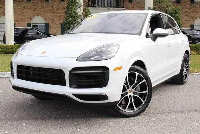 2023 Porsche Cayenne S Platinum Edition AWD photo