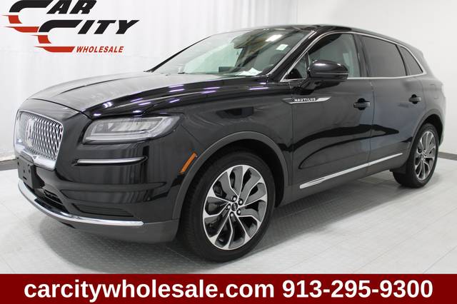 2022 Lincoln Nautilus Reserve AWD photo