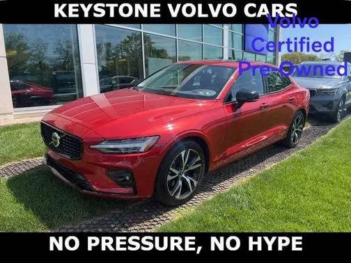 2023 Volvo S60 Core Dark Theme FWD photo
