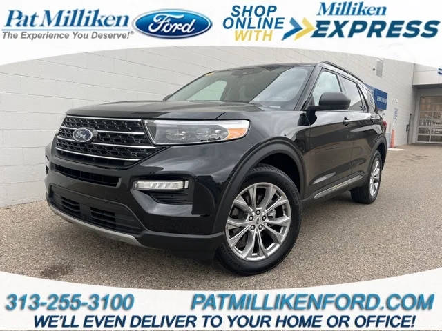 2022 Ford Explorer XLT 4WD photo