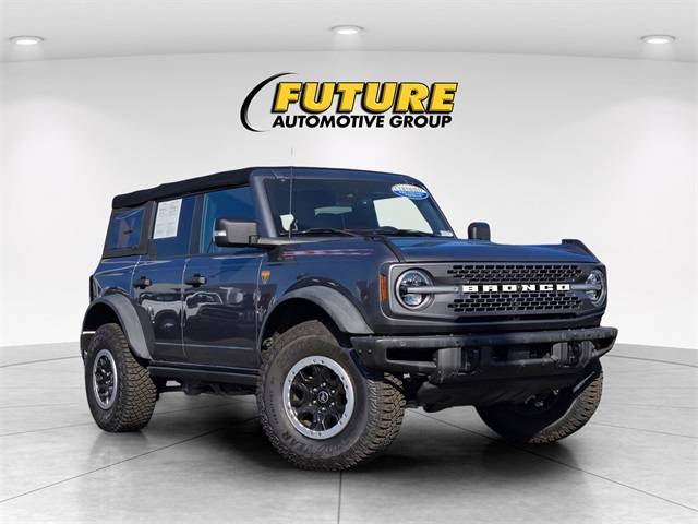 2023 Ford Bronco 4 Door Badlands 4WD photo