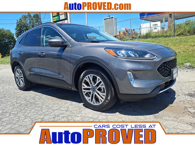 2022 Ford Escape SEL AWD photo