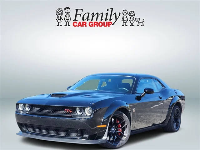 2022 Dodge Challenger R/T Scat Pack Widebody RWD photo