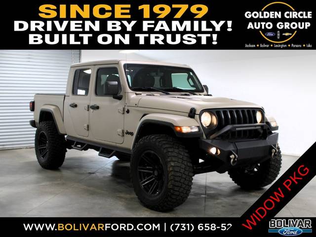 2022 Jeep Gladiator Overland 4WD photo