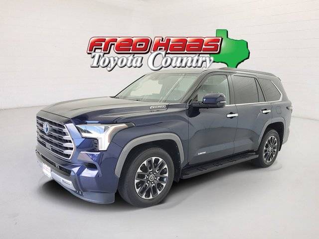 2023 Toyota Sequoia Limited 4WD photo