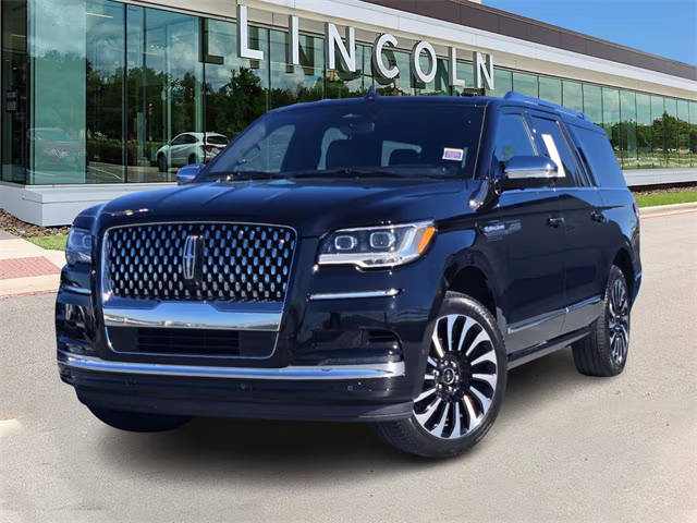 2022 Lincoln Navigator L Black Label 4WD photo