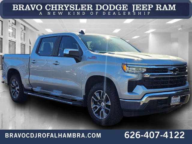 2022 Chevrolet Silverado 1500 LT 4WD photo