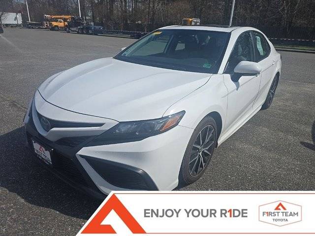 2023 Toyota Camry Hybrid SE FWD photo