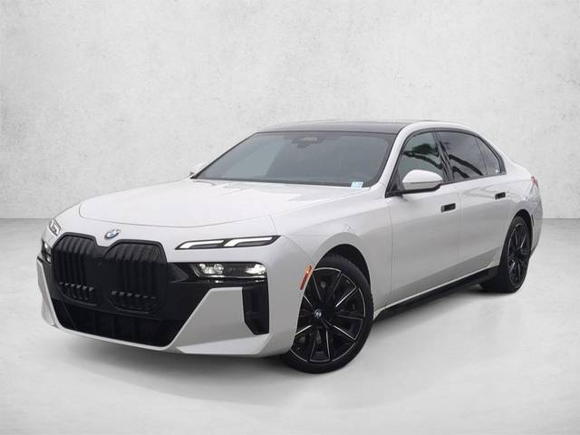 2023 BMW 7 Series 740i RWD photo