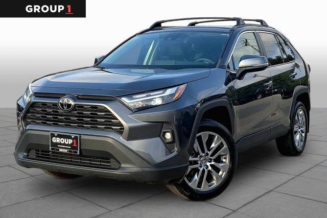 2022 Toyota RAV4 XLE Premium FWD photo