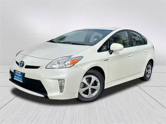 2015 Toyota Prius Four FWD photo