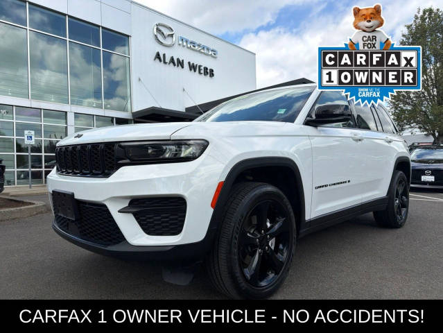 2023 Jeep Grand Cherokee Altitude 4WD photo